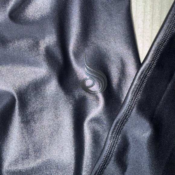 Ryderwear Shiny Leggings - Picture 2 of 5